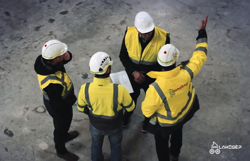 Lakógép_international_projekts